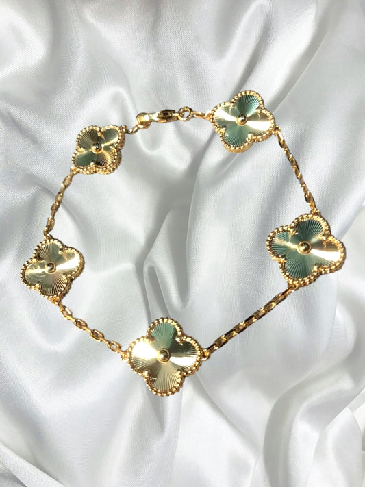 Gold Clover bracelet